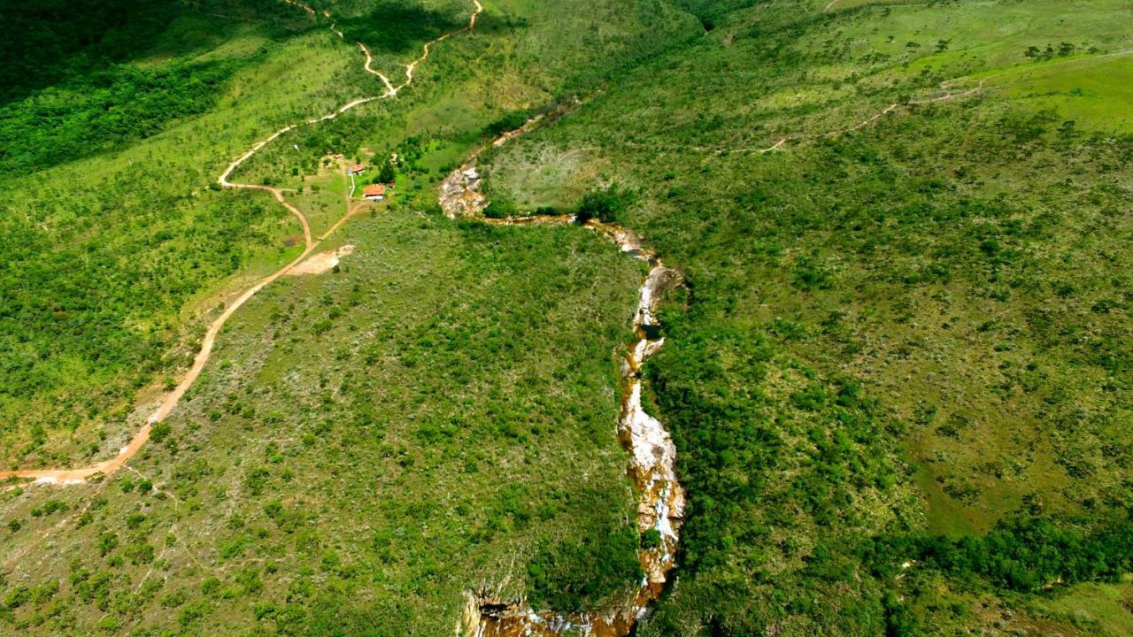 Отель Cachoeiras Pe Da Serra Сан-Жуан-Батиста-ду-Глория Экстерьер фото