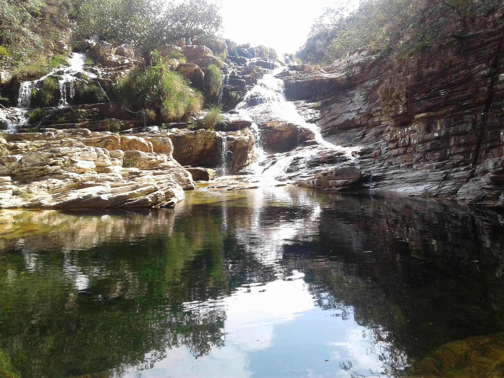 Отель Cachoeiras Pe Da Serra Сан-Жуан-Батиста-ду-Глория Экстерьер фото